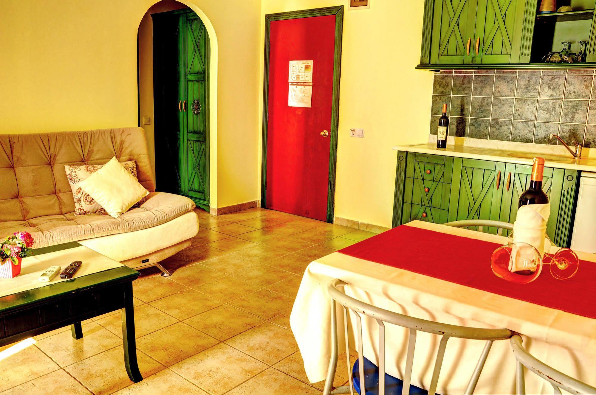 Sunway Hotel apartamentowy 2*